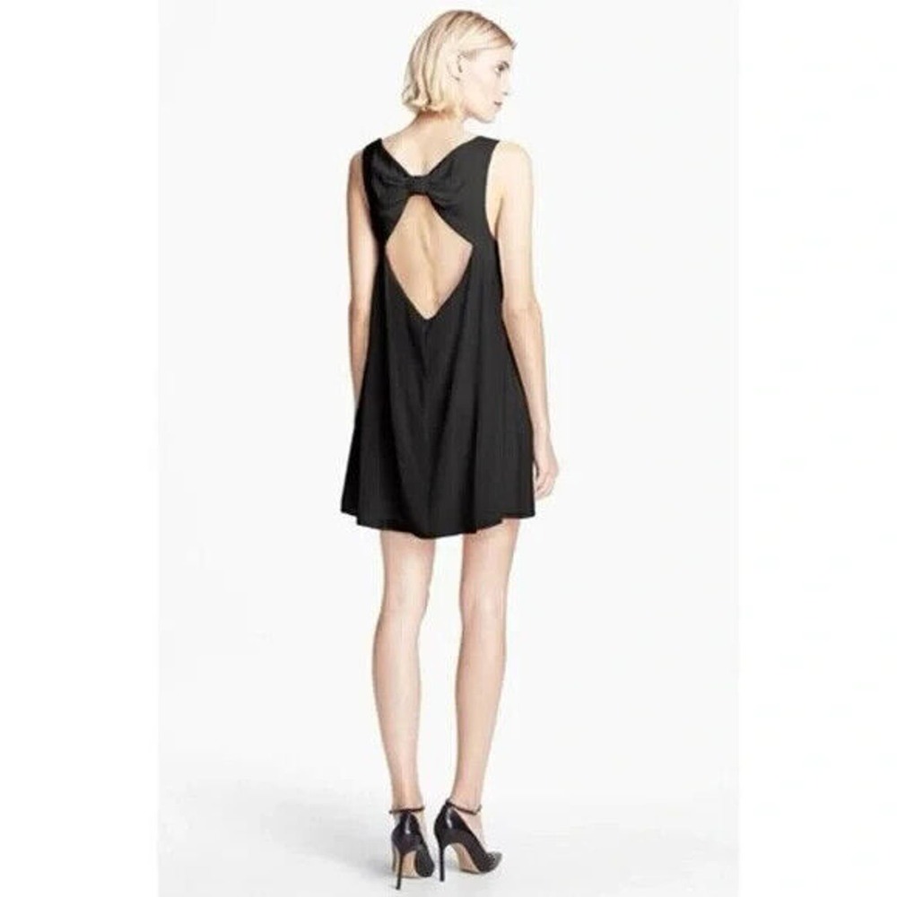 ALICE + OLIVIA Black Trina Bow Back Silk Mini Dress Sleeveless Cut Out S…